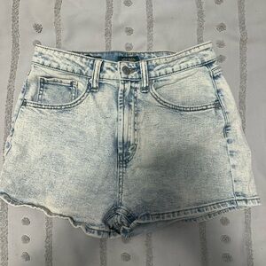 Wild Fable Light Wash Jean Shorts